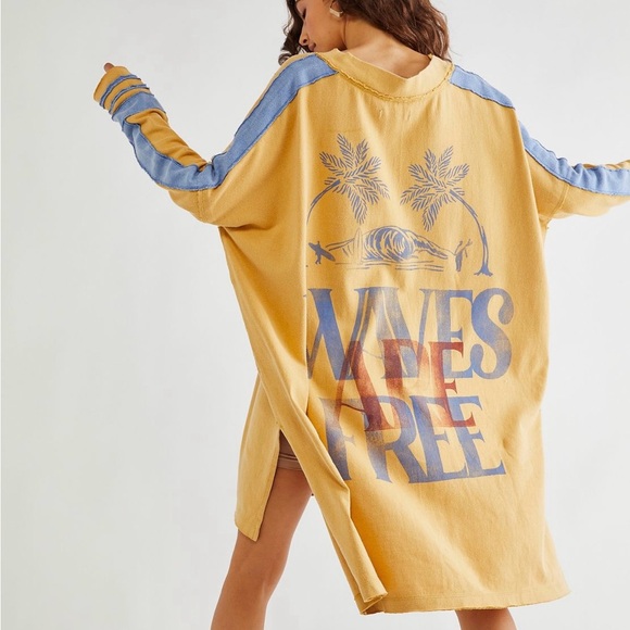 Free People - We the Free Surfs Up oversized Tee - Picture 2 of 12